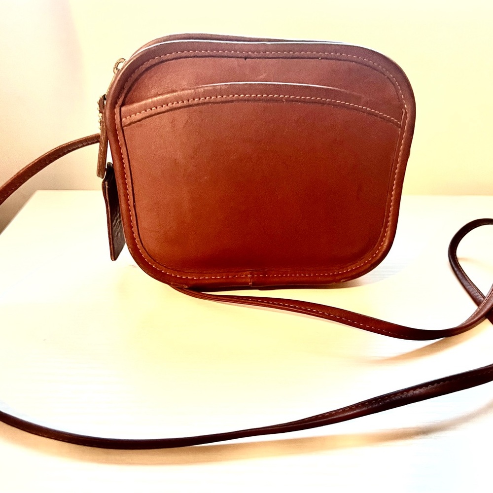 Vintage Coach 90's Hadley British Tan Leather Crossbody - Picture 2 of 9